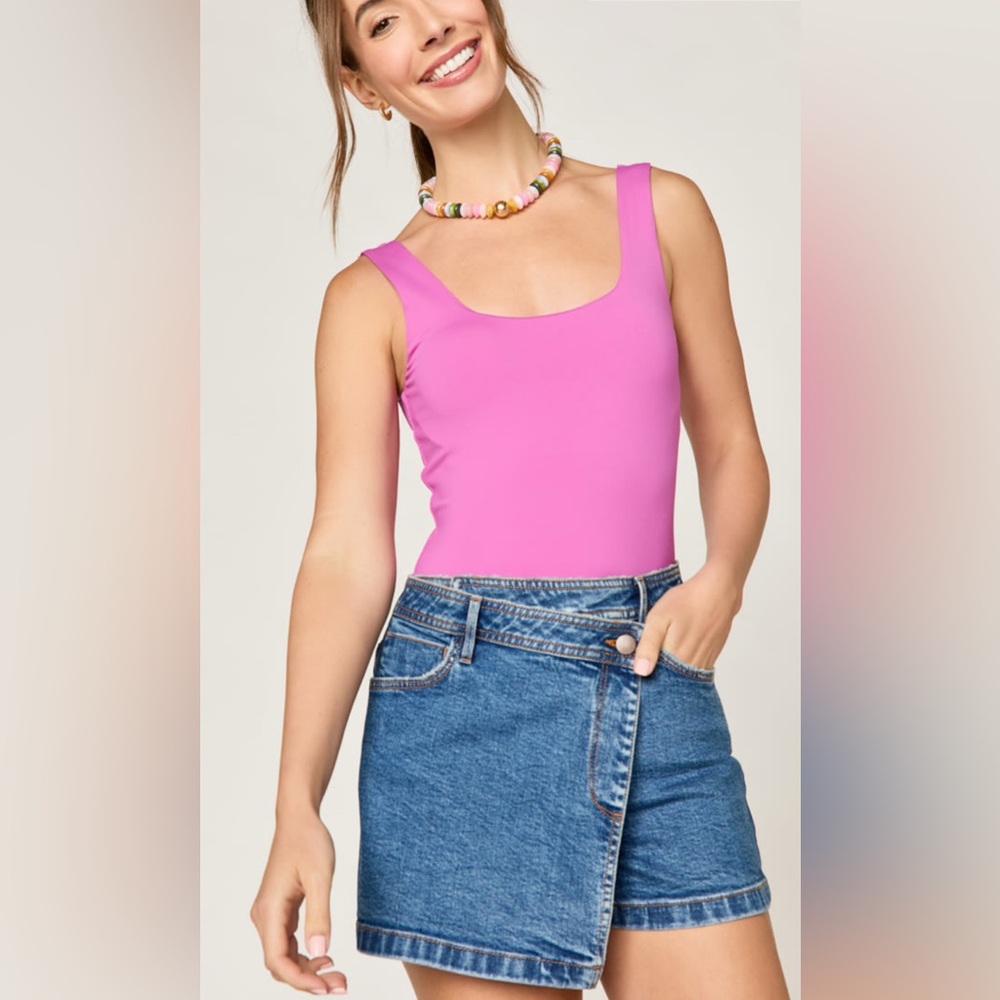 Francesca’s•Betty (Harper) Asymmetrical Denim Skort•Size S•NWT